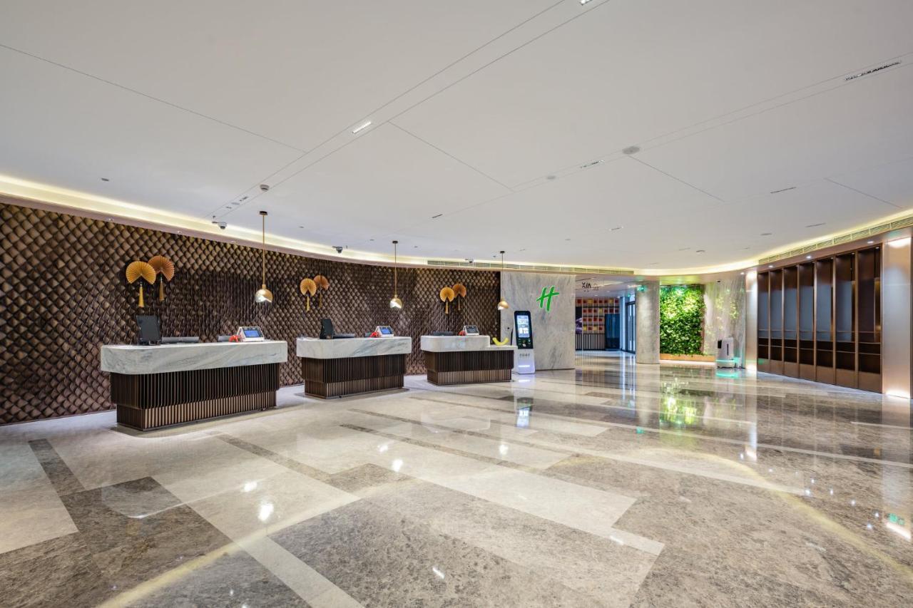 Holiday Inn Shanghai Huaxia By Ihg - Overlooking City Scenery At Sky View Restaurant Exterior foto