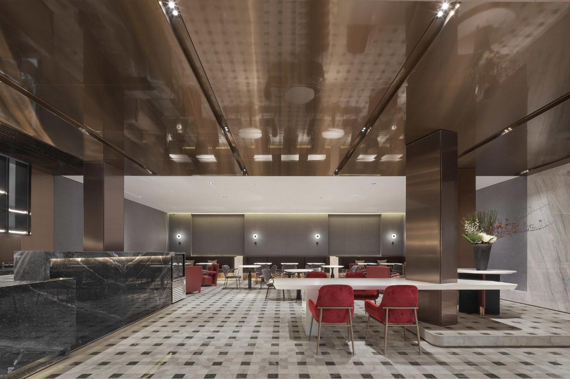 Holiday Inn Shanghai Huaxia By Ihg - Overlooking City Scenery At Sky View Restaurant Exterior foto